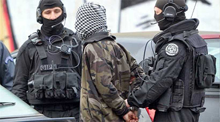 Francia: Detenidos presuntos terroristas “retornados de Siria”